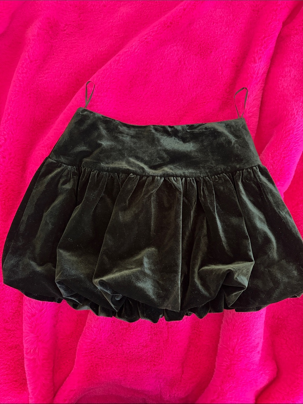Astr Black Velvet Bubble Hem Midi Skirt